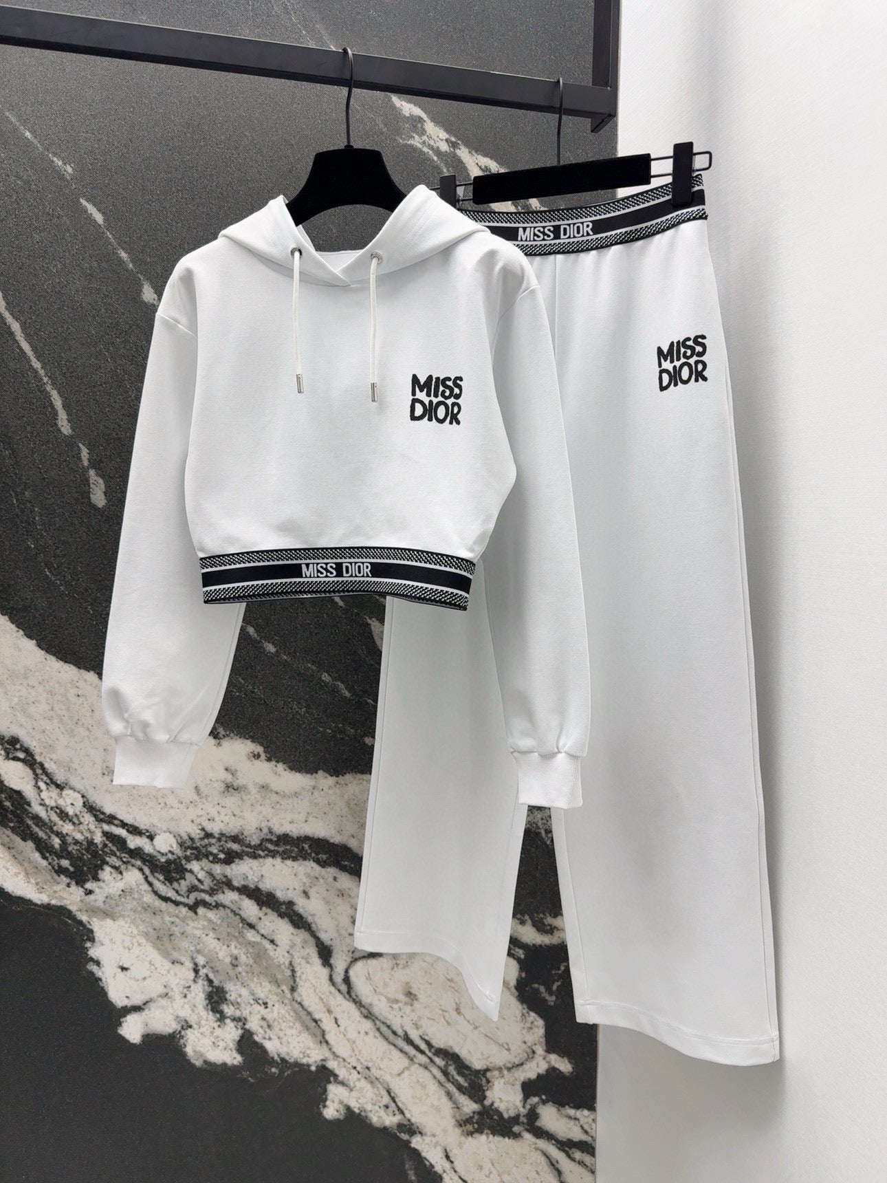 Traje deportivo de algodón espacial estampado