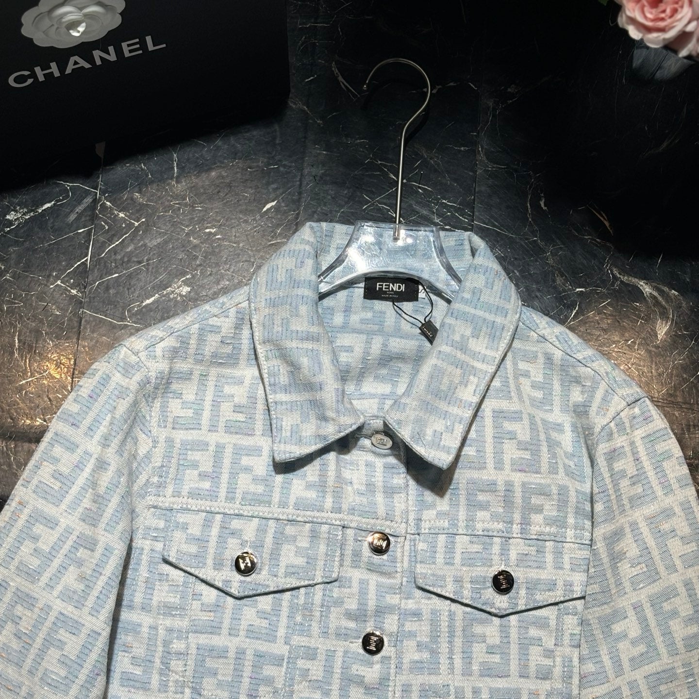 Light denim lapel short coat