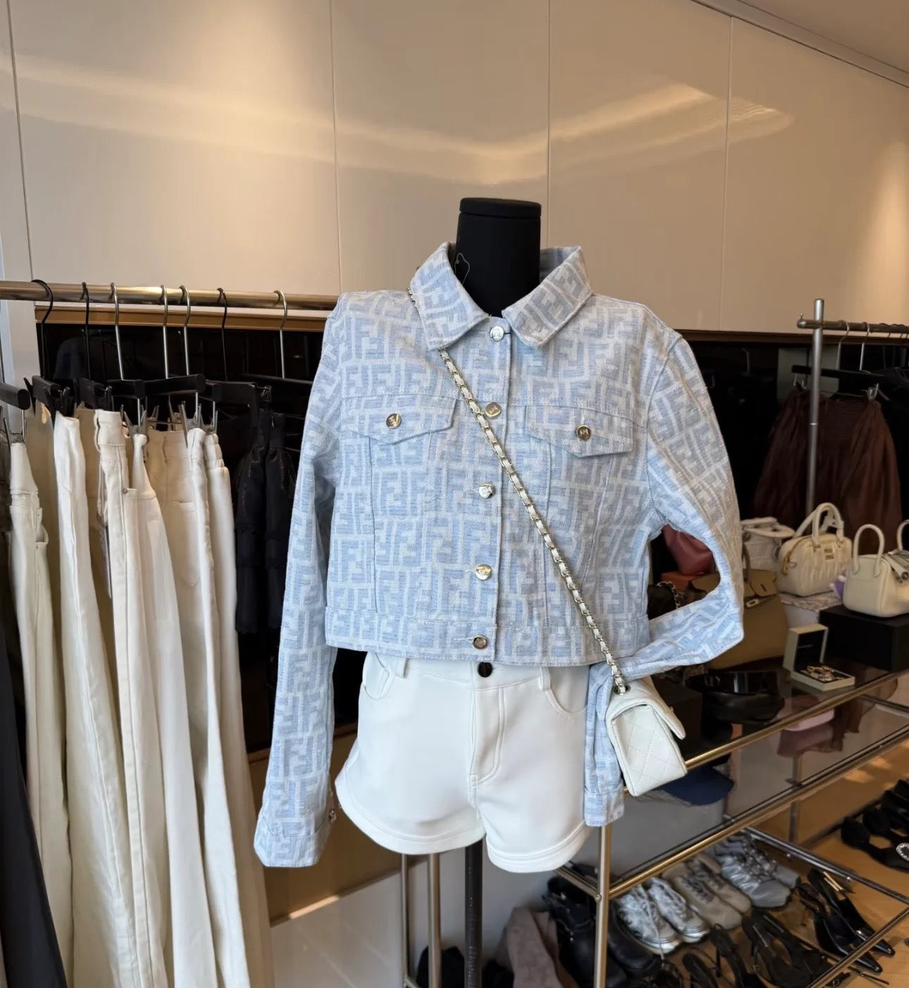 Light denim lapel short coat