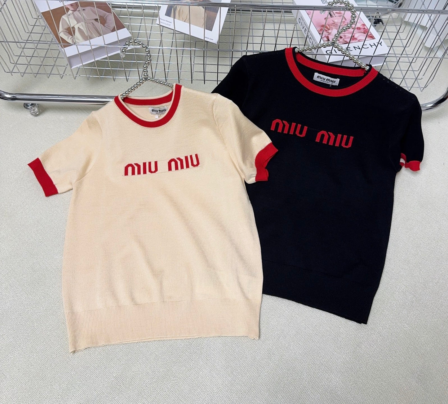 Contrast color round neck knitted short sleeve