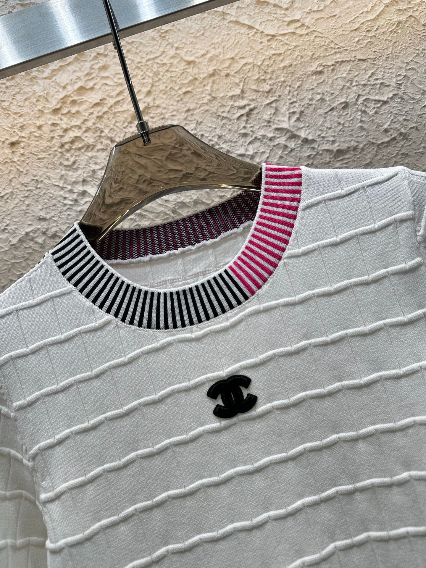 New color matching round collar knitted short sleeves