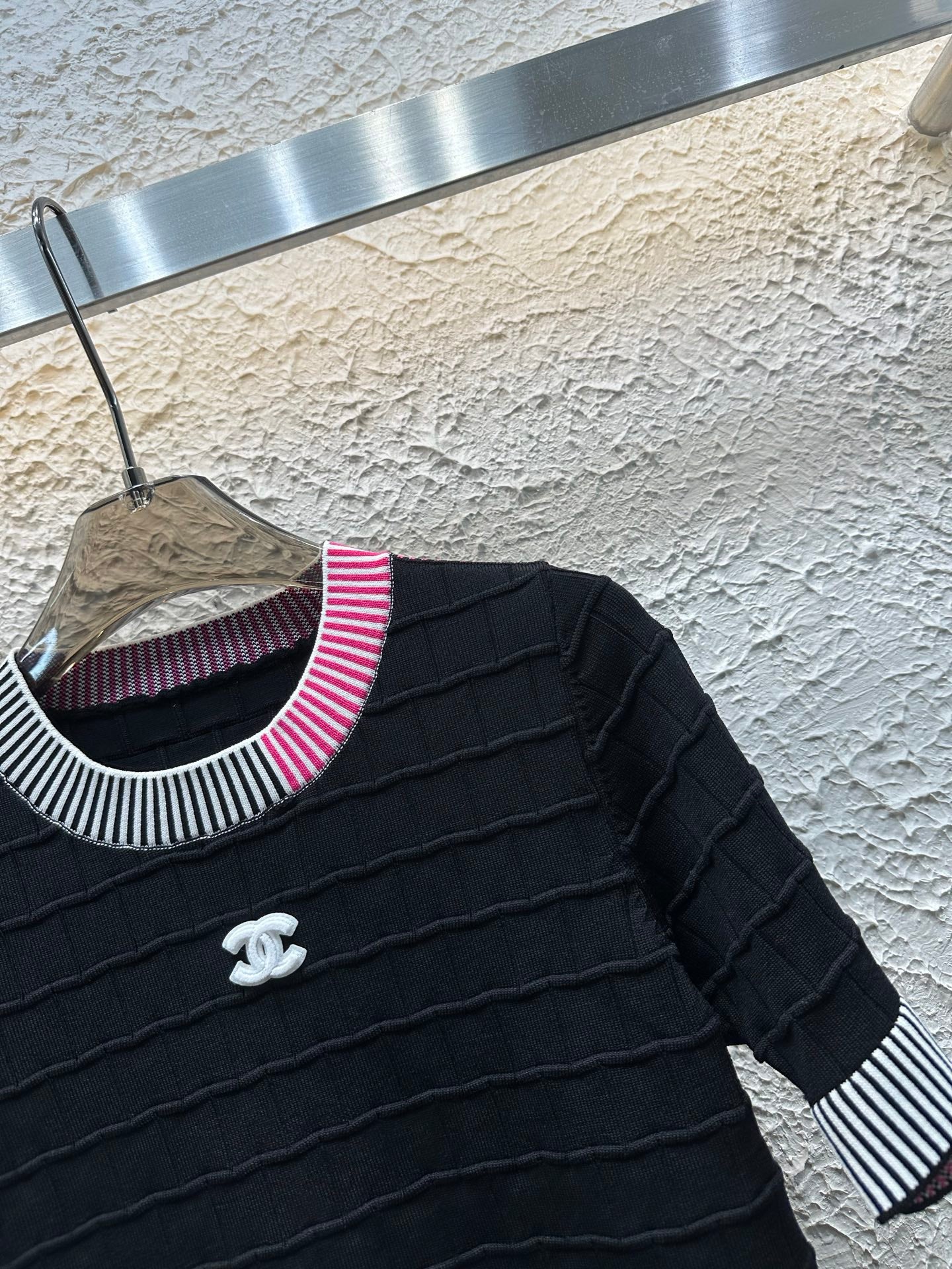 New color matching round collar knitted short sleeves