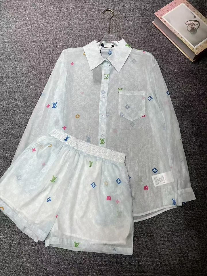 New color label light leisure suit