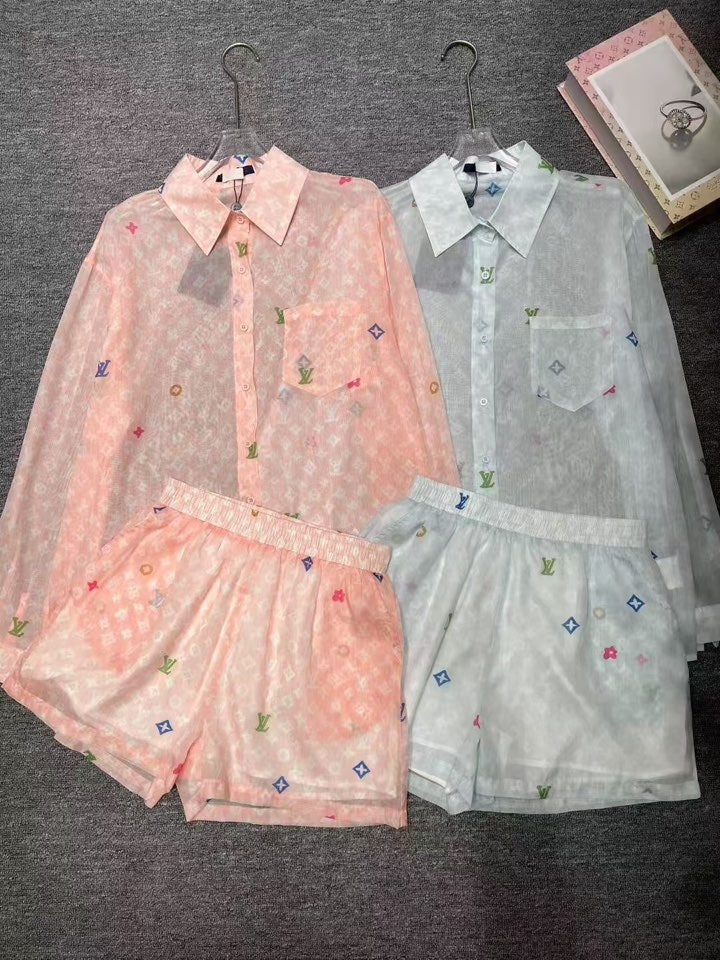 New color label light leisure suit
