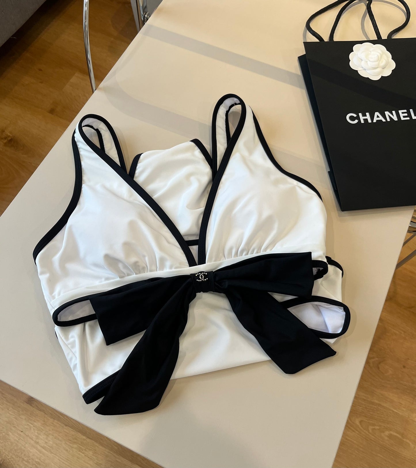 V-neck open waist one-piece swimsuit