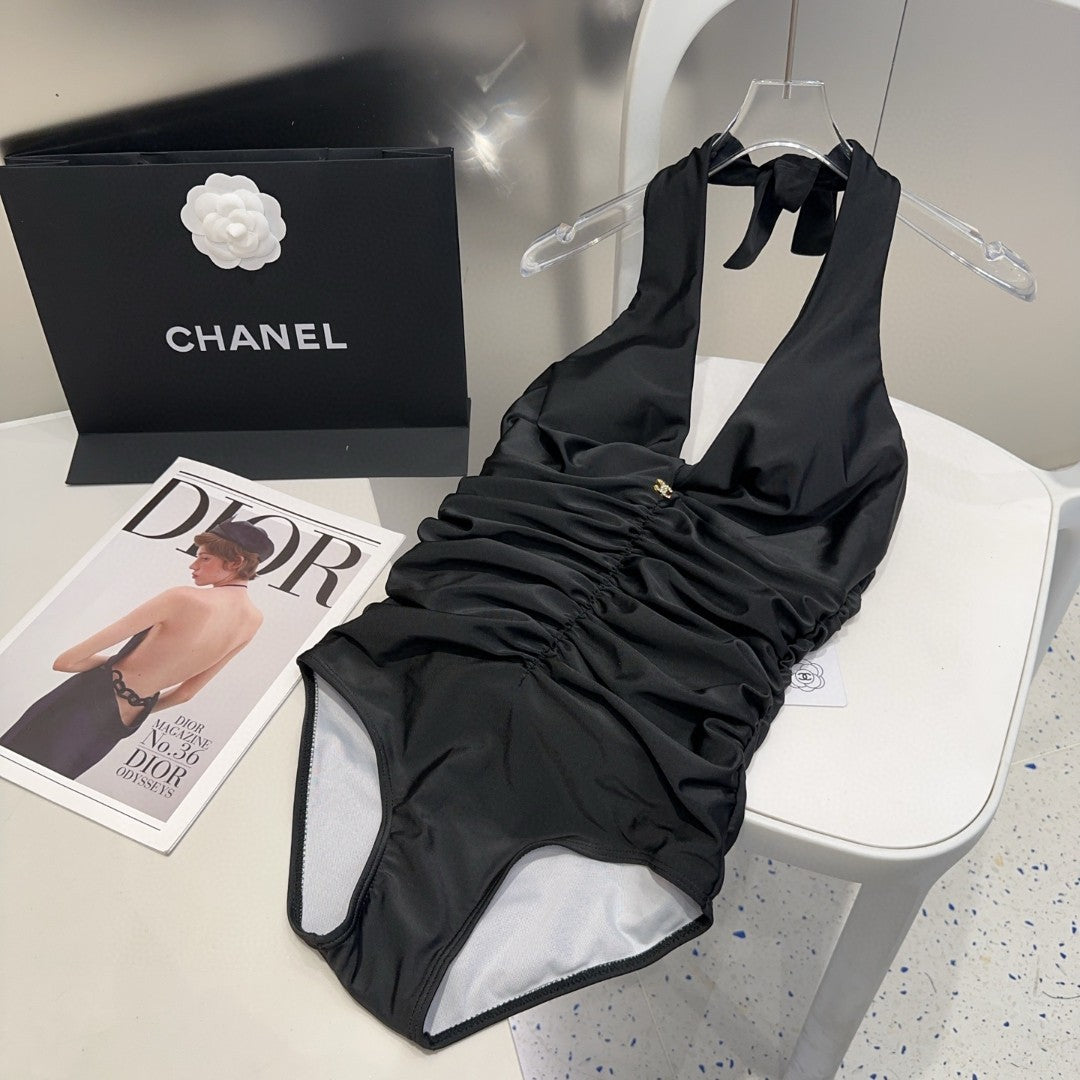 New pleated V-neck one-piece swimsuit