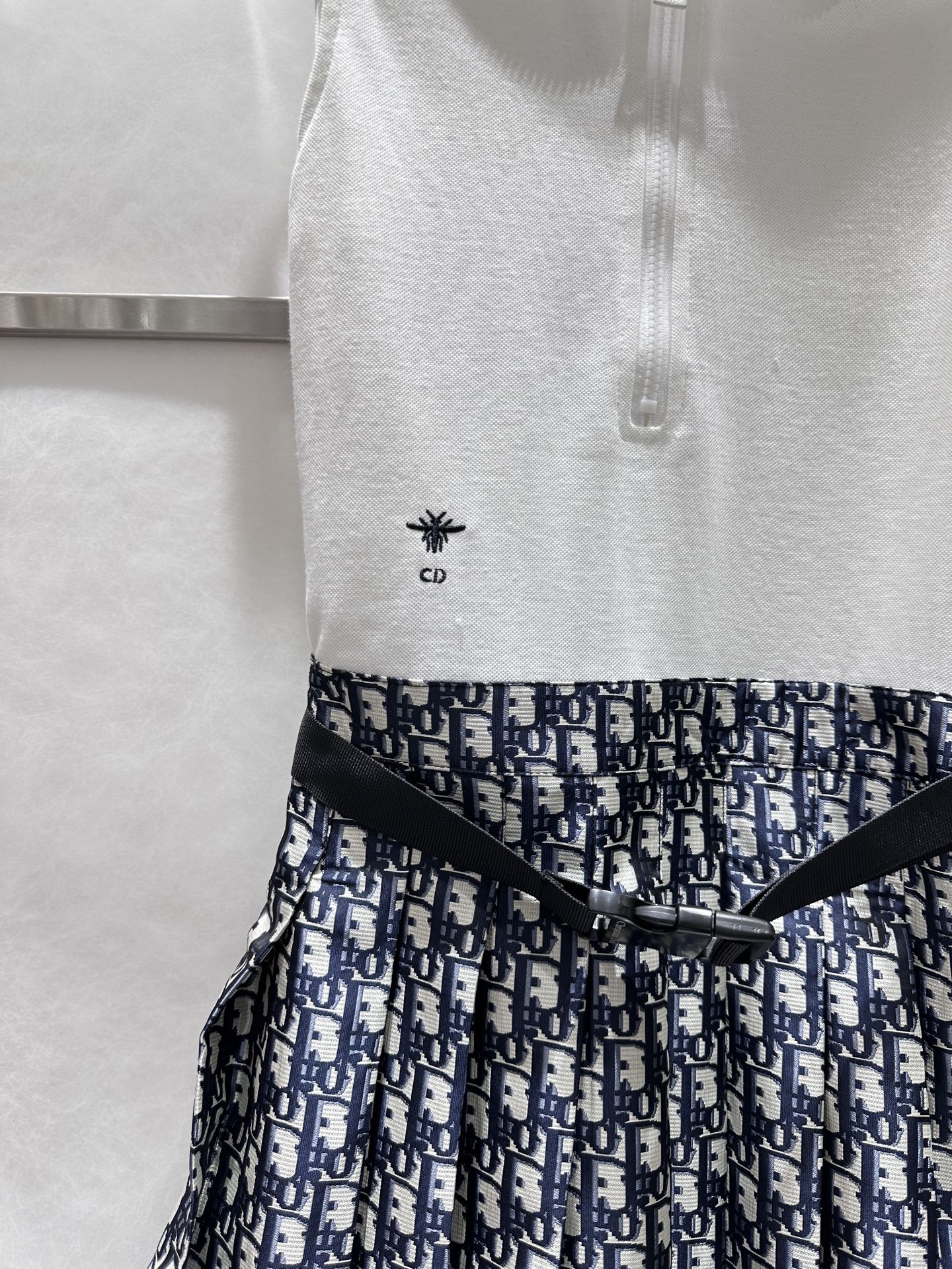 New letter printed vest lapel dress