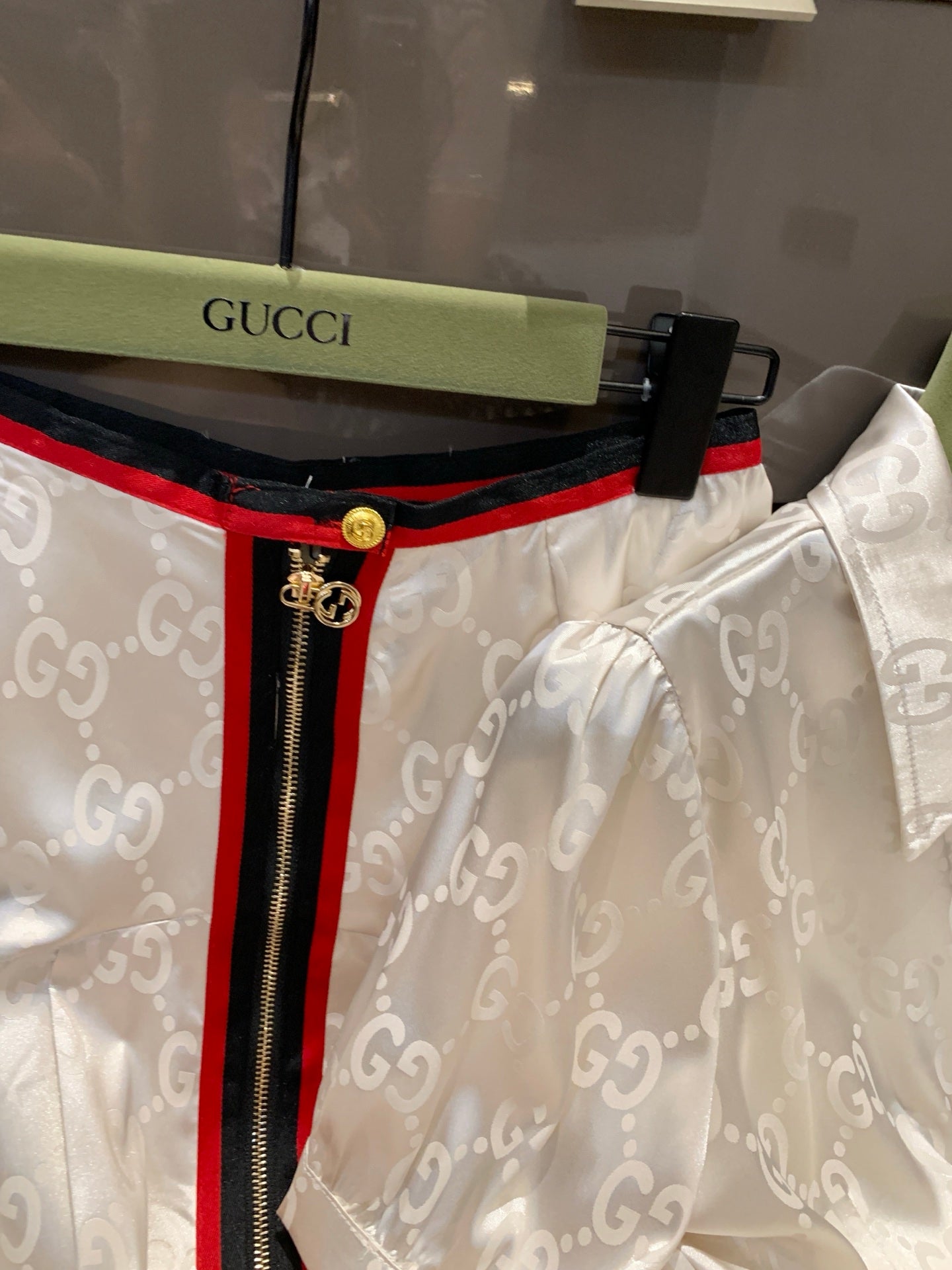 New lapel jacquard letter skirt suit