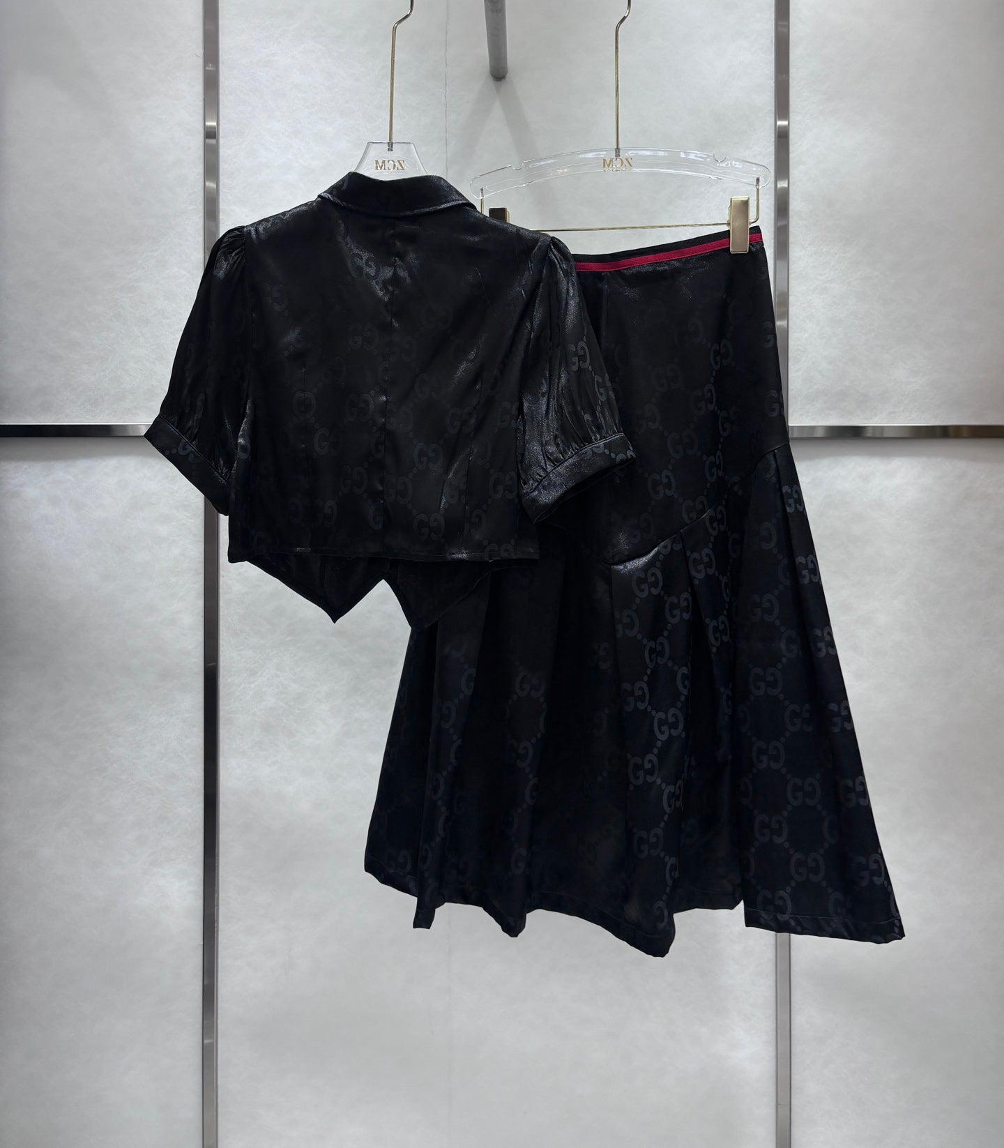 New lapel jacquard letter skirt suit