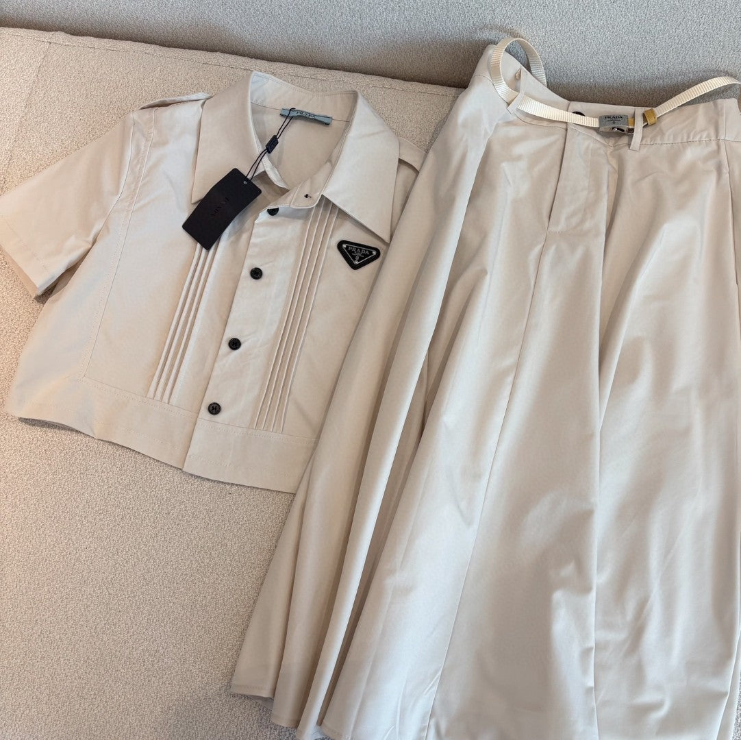 Short-sleeved shirt skirt professional suit
