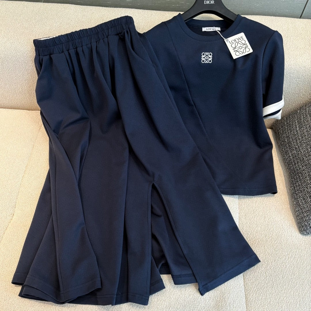 Loose fit short sleeve + long skirt casual suit