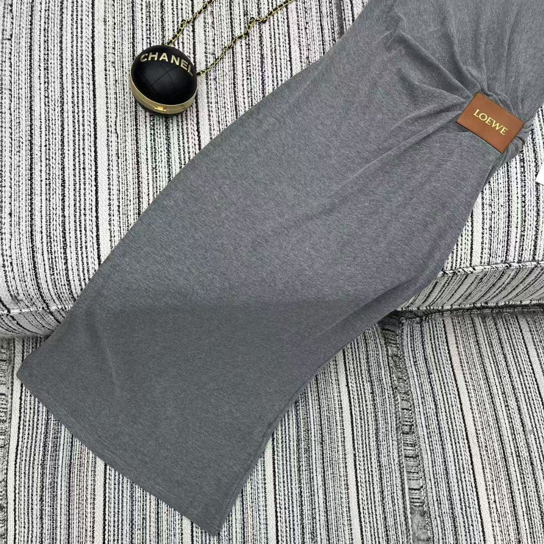 New style dress with personalized waist pleats