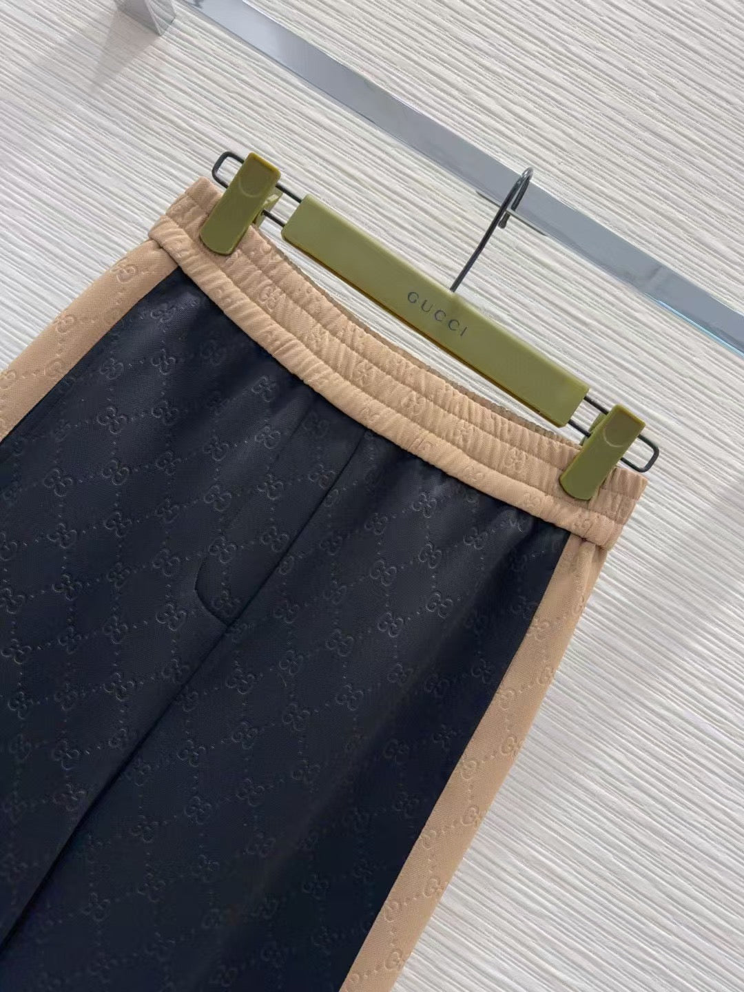 Sleeveless Hooded Colorblock Trousers Set