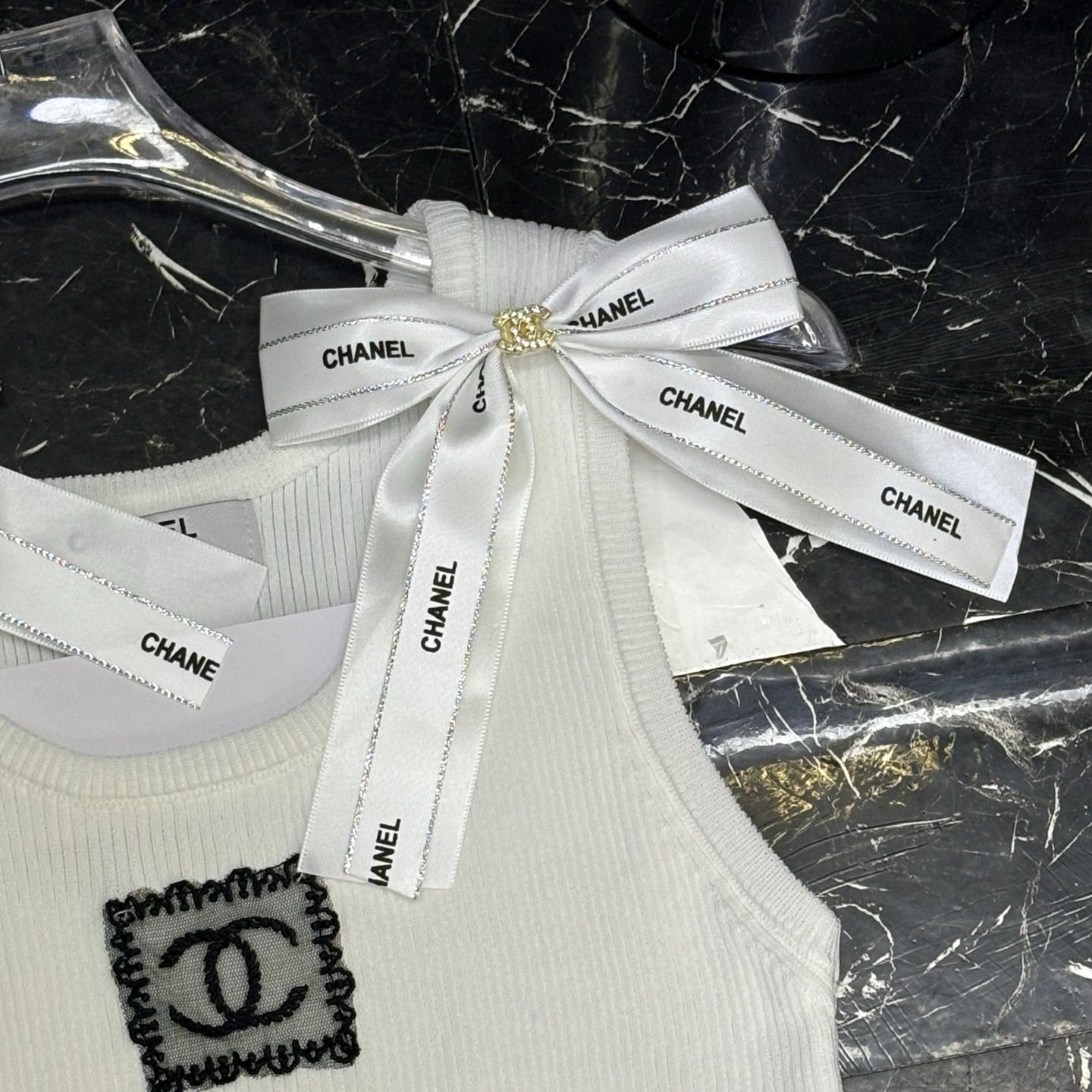 New mesh logo bow knitted vest
