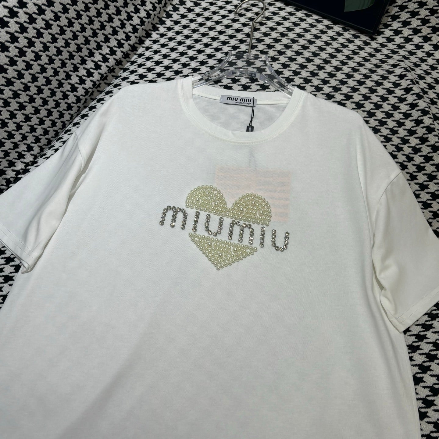 New round neck love embroidery beaded diamond short sleeves