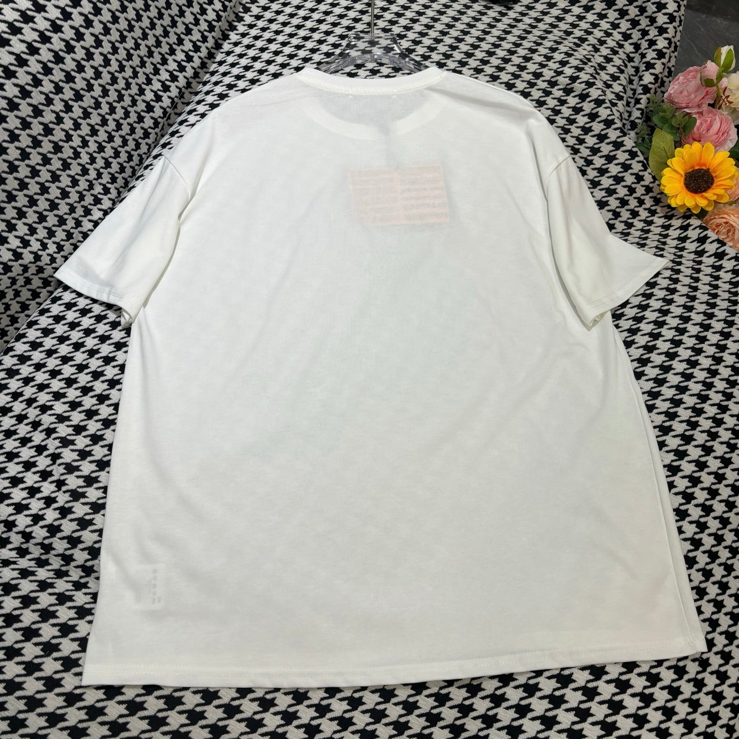 New round neck love embroidery beaded diamond short sleeves