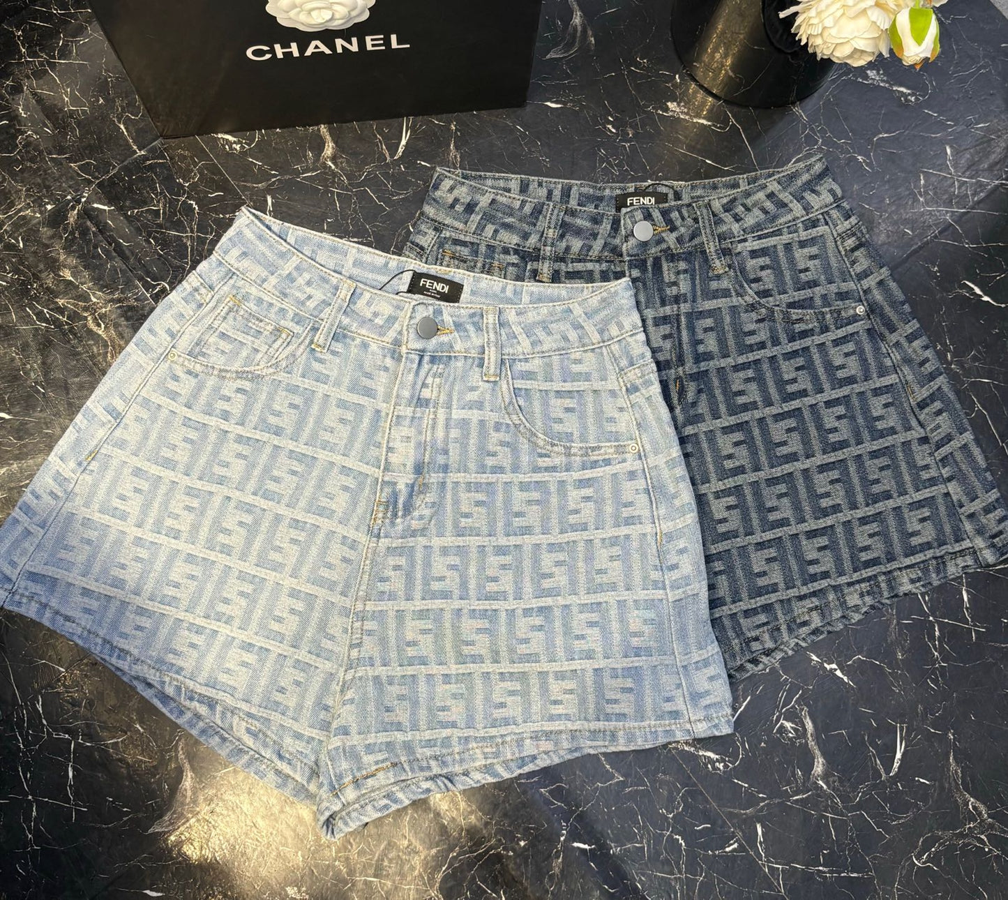 Two-tone printed denim shorts