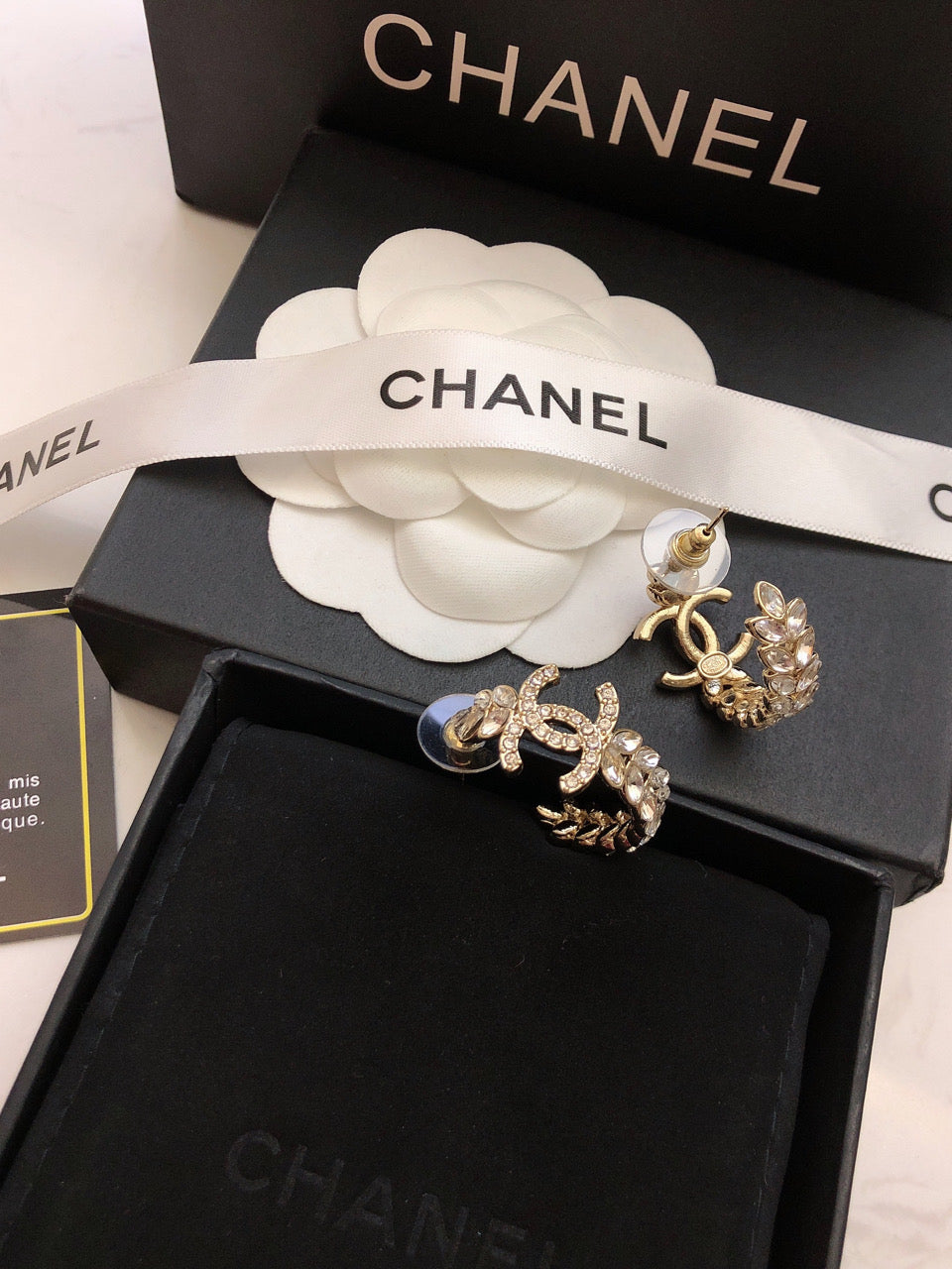 Double C heavy luxury earrings
