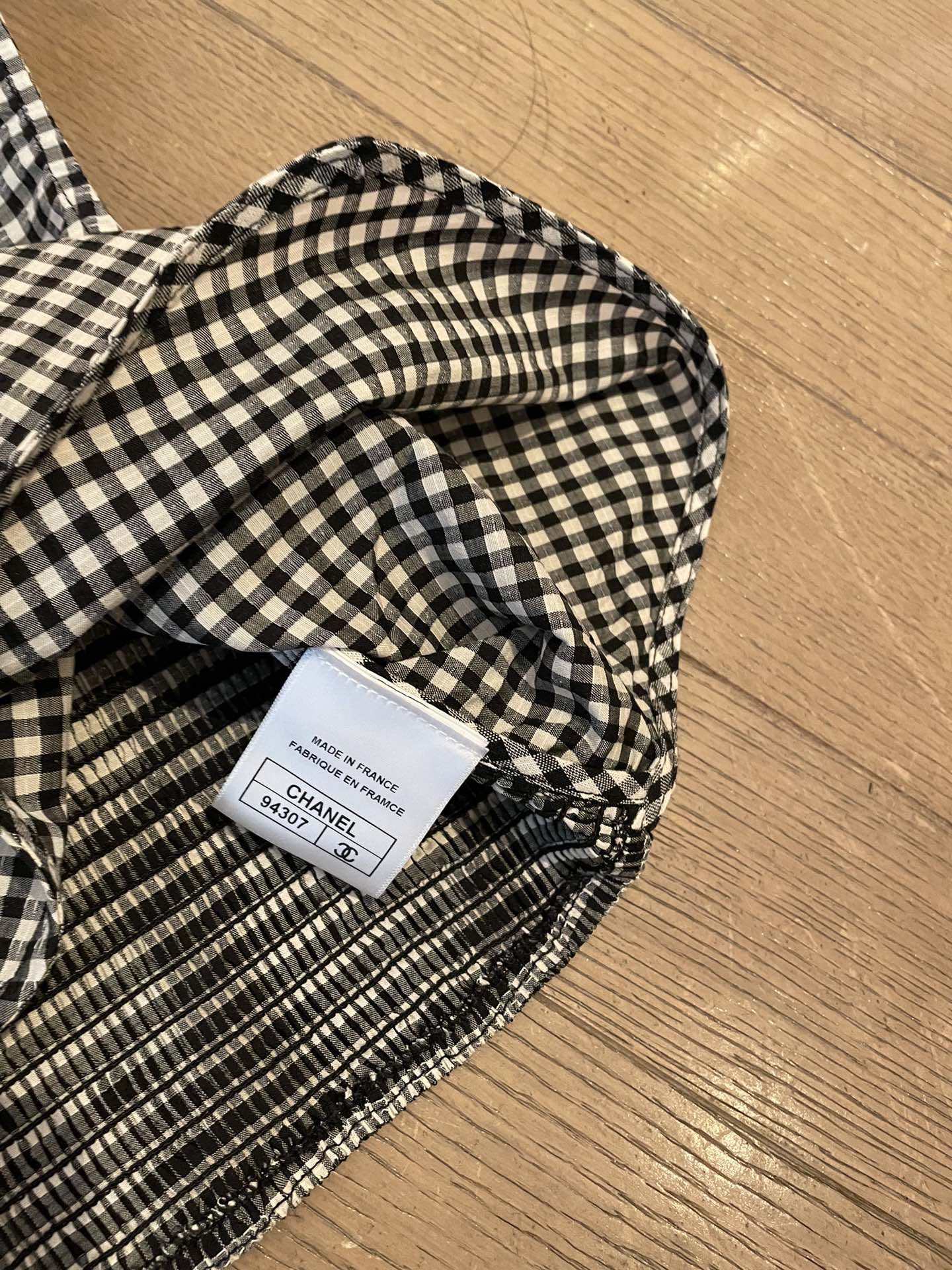 New houndstooth irregular cut back vest