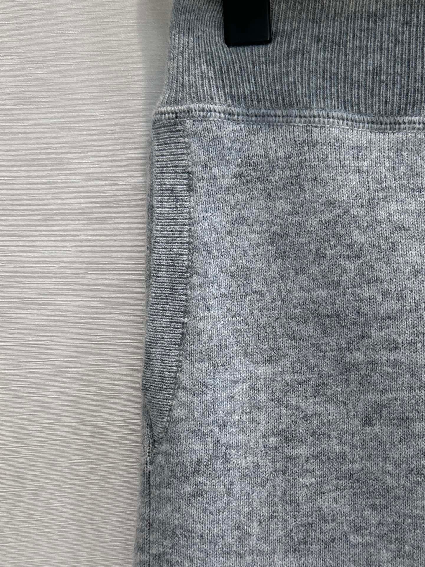 pantalones cortos de punto
