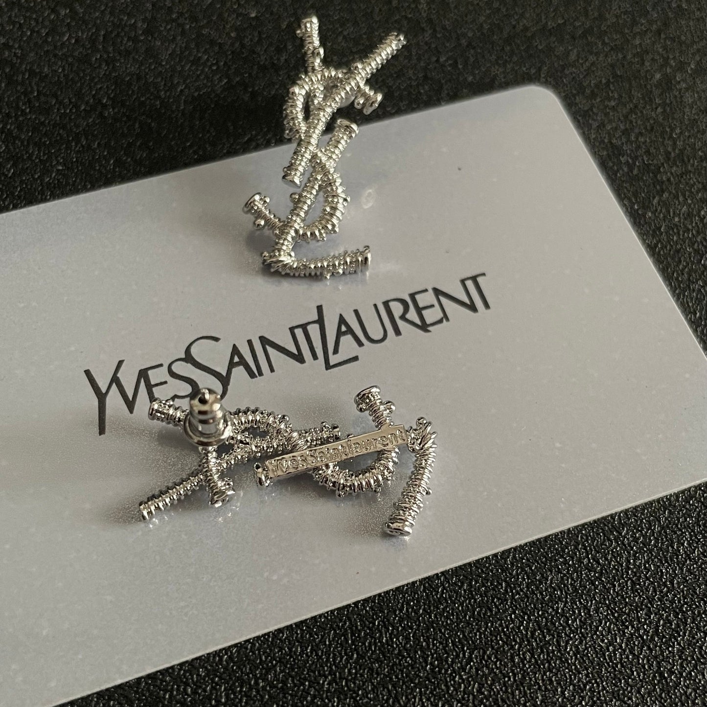 Pendientes de plata de moda de Y