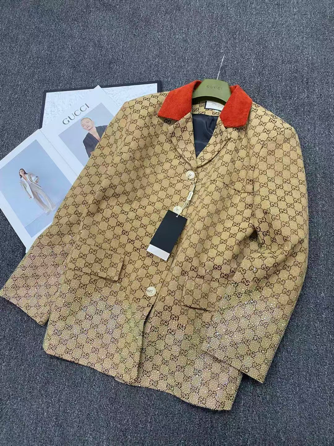 Hot rhinestone printed suit jacket and short skirt suit