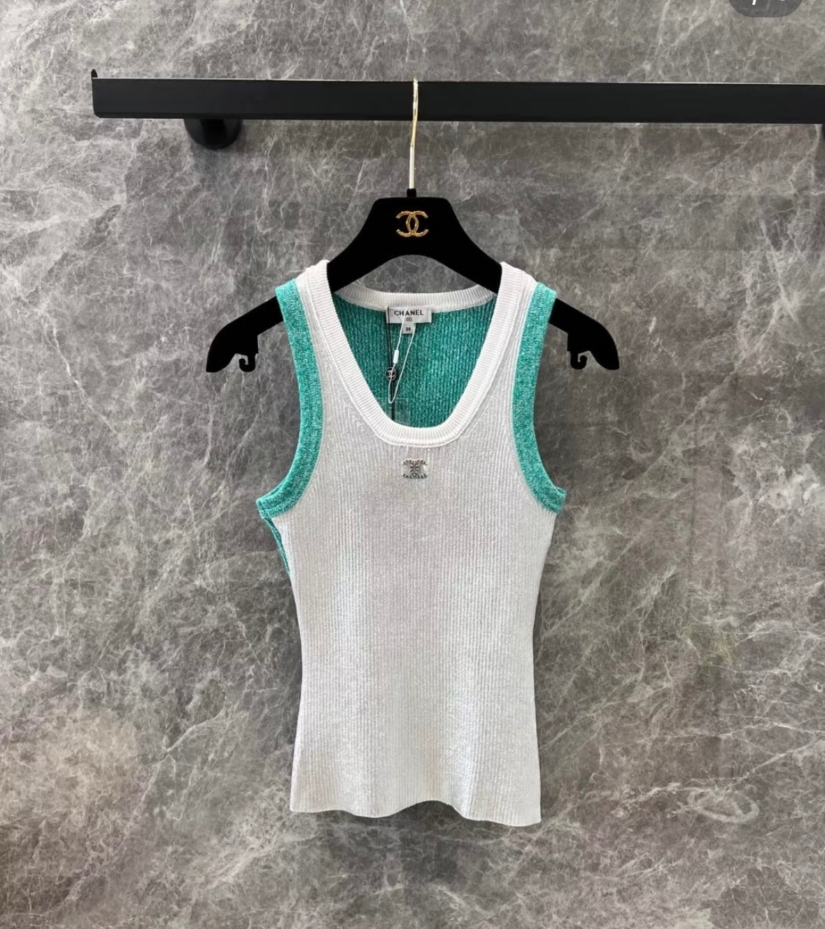 Candy color contrast suspender vest