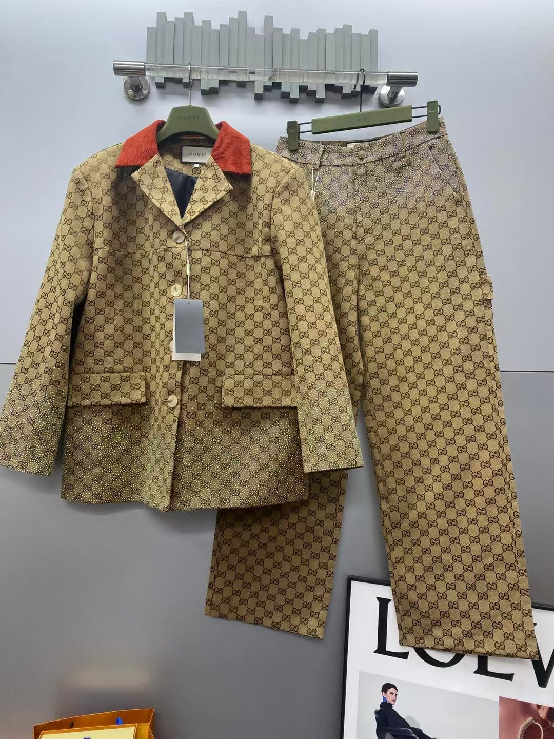 Hot drilling jacquard trousers suit