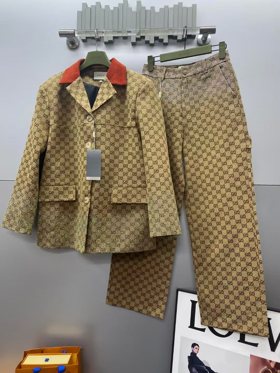 Hot drilling jacquard trousers suit