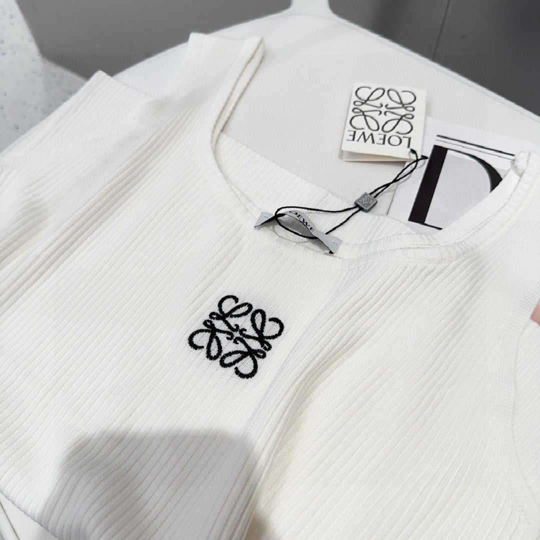 Simple and versatile cotton vest