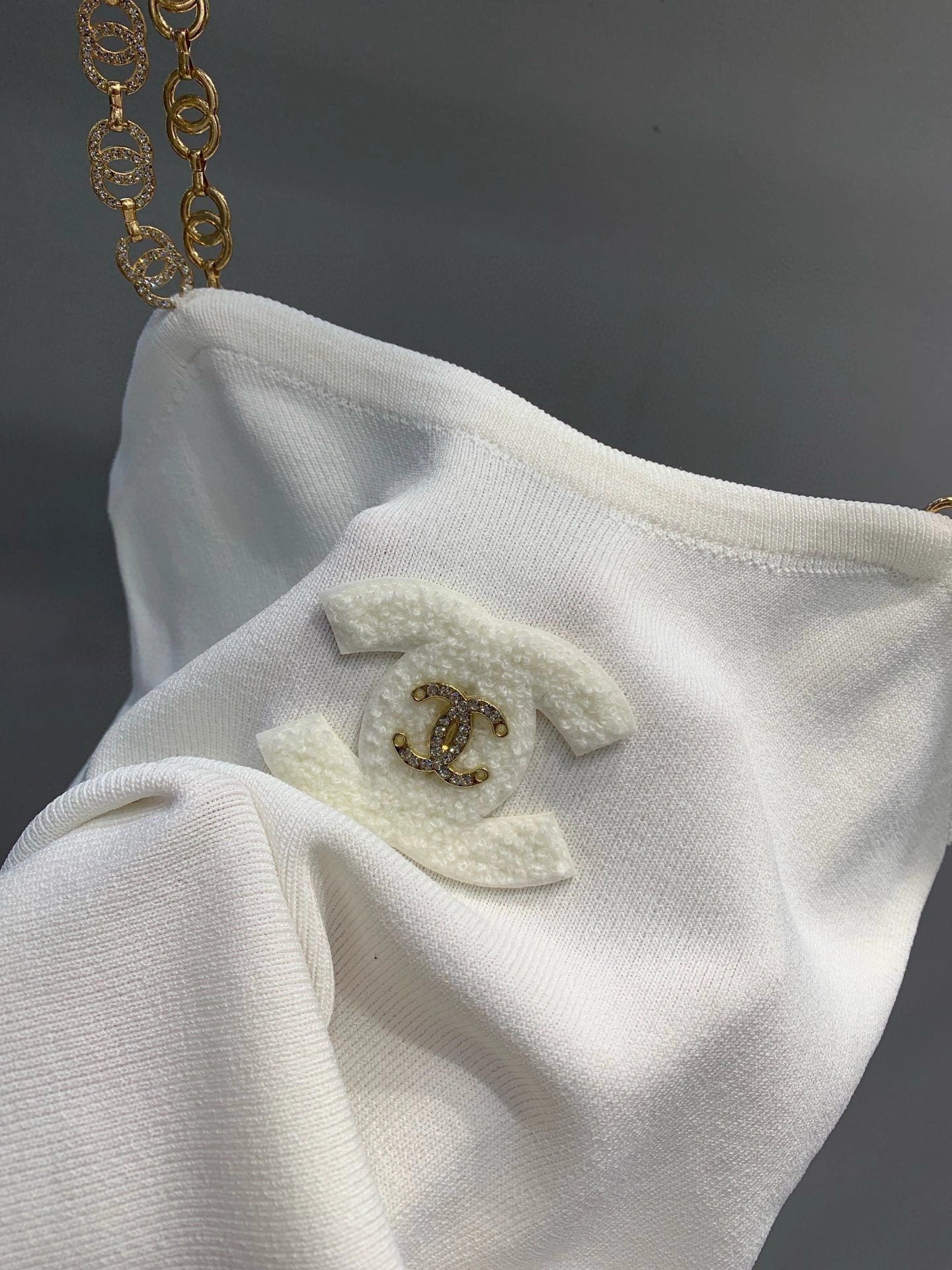 Double C stereoscopic towel embroidered custom hardware chain sling knitted vest