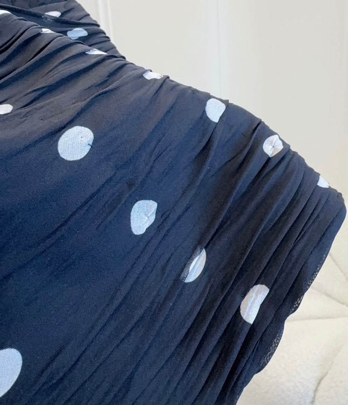 New black and white silk polka-dot sling