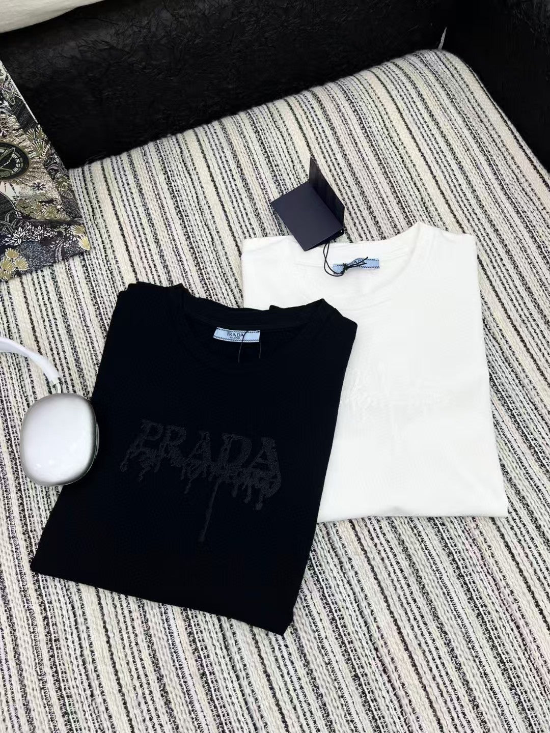 New black and white embroidered logo short sleeves