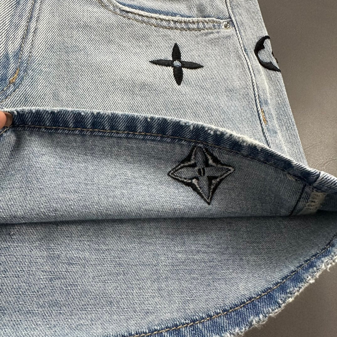 Vintage Floral Alphabet Embroidered Denim Shorts