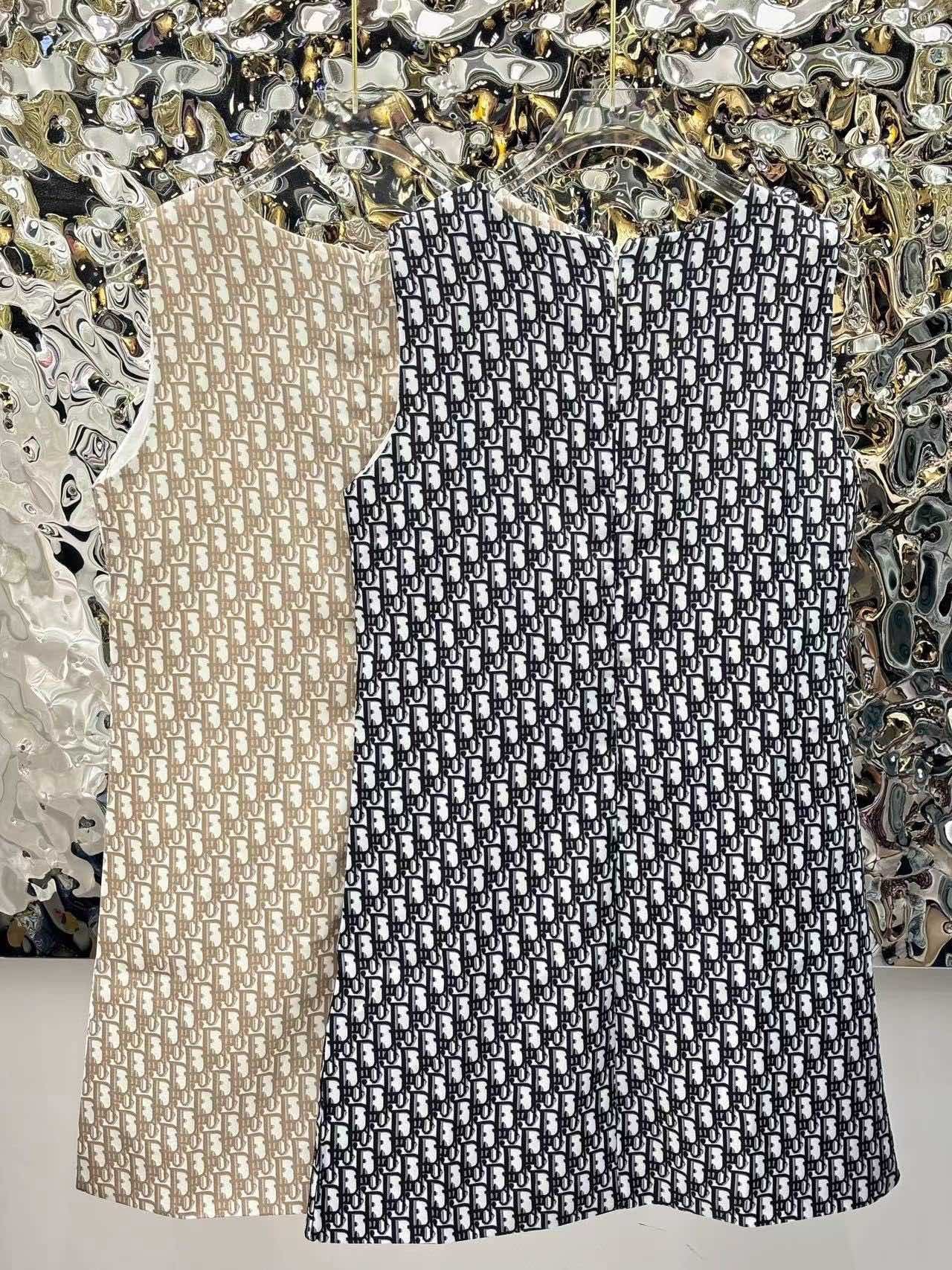 Fashionable Sleeveless Printed Dress