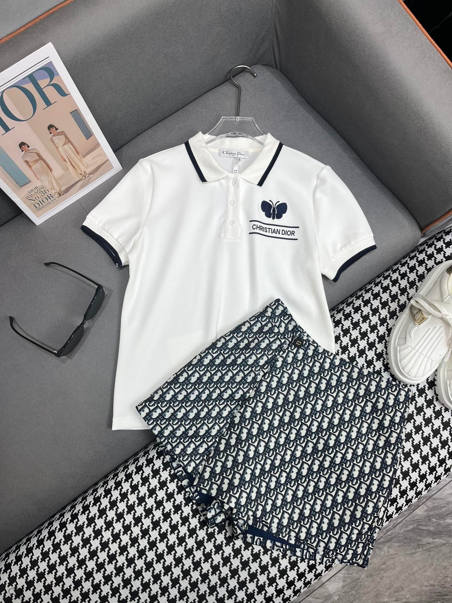 Casual Polo Shirt Embroidered Shorts Suit