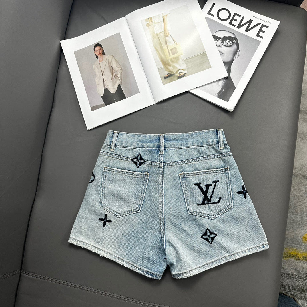 Vintage Floral Alphabet Embroidered Denim Shorts