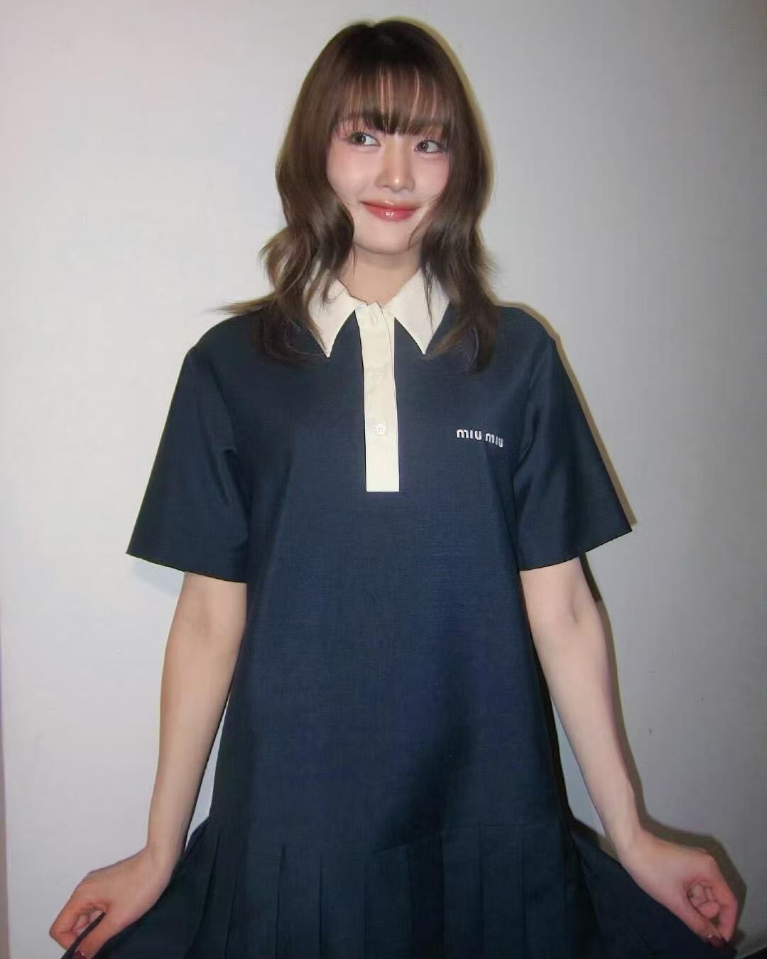 White small collar college dress