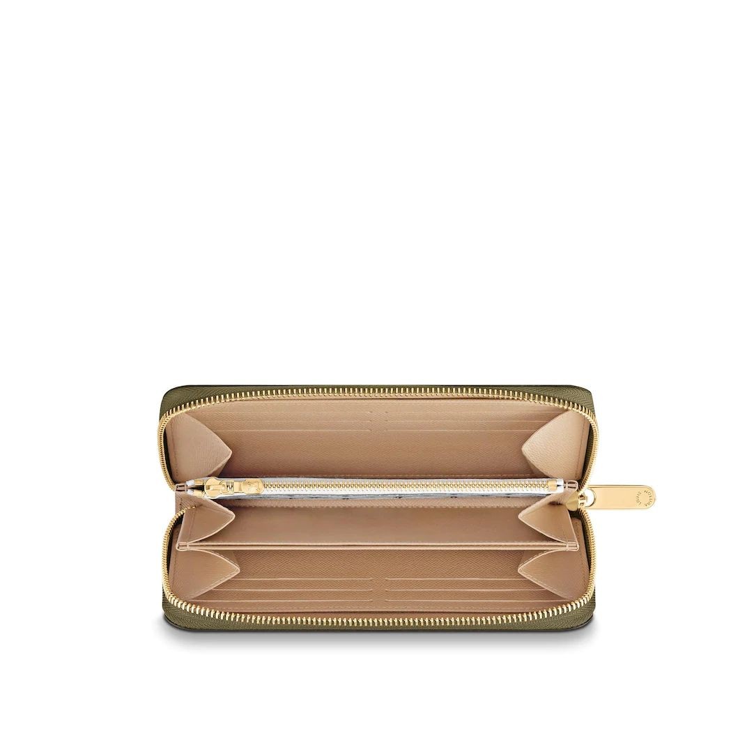 M67549 Wallet