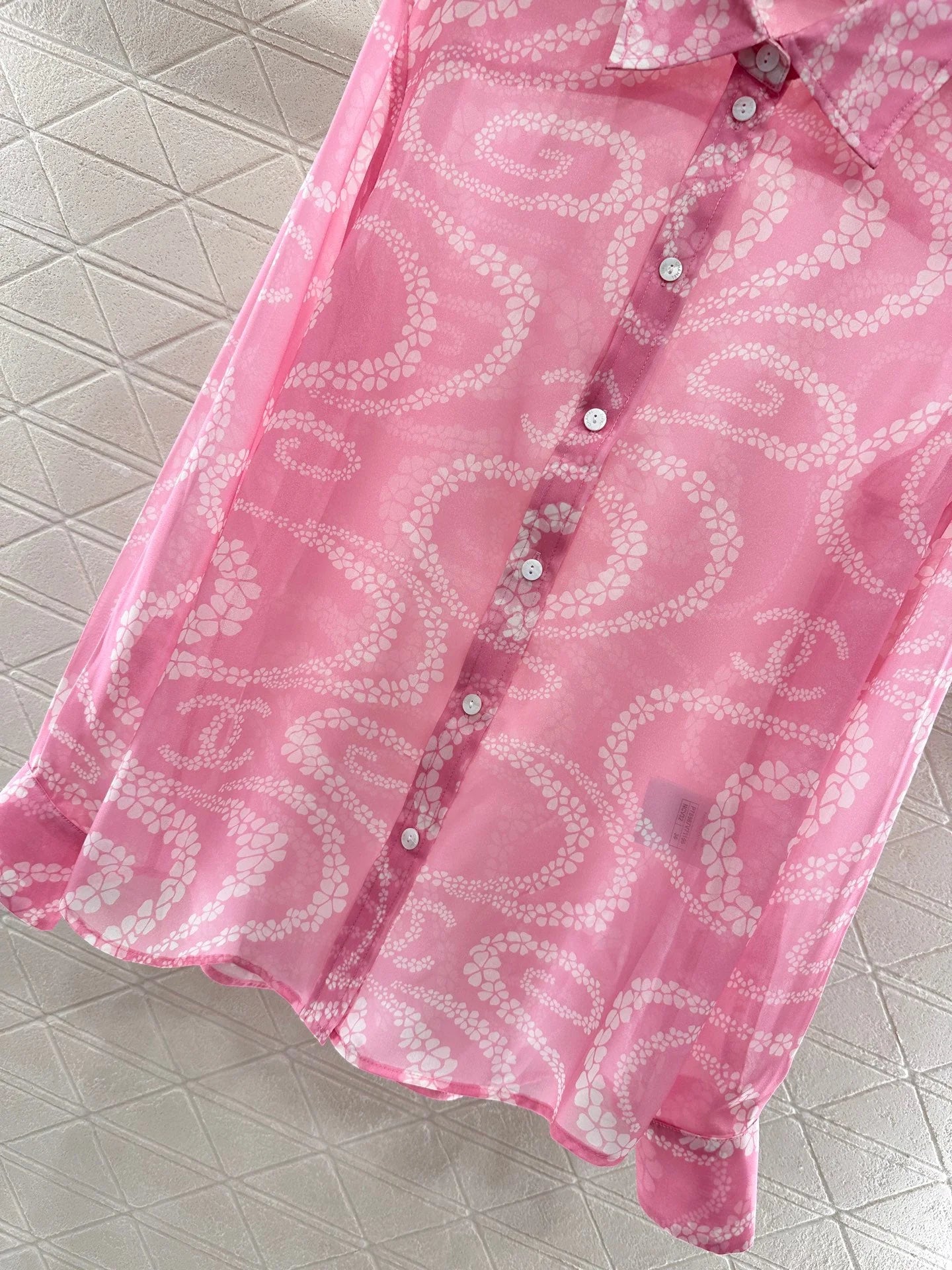 25 Printed Lapel Shirt