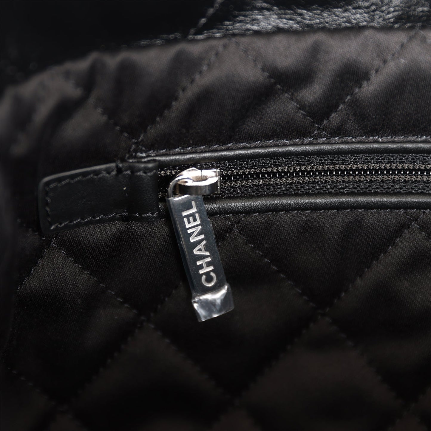 Small Bag Black Black Hardware