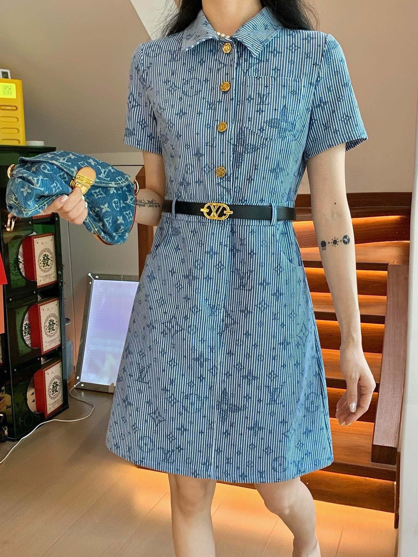Collared dress-paired with a waist belt