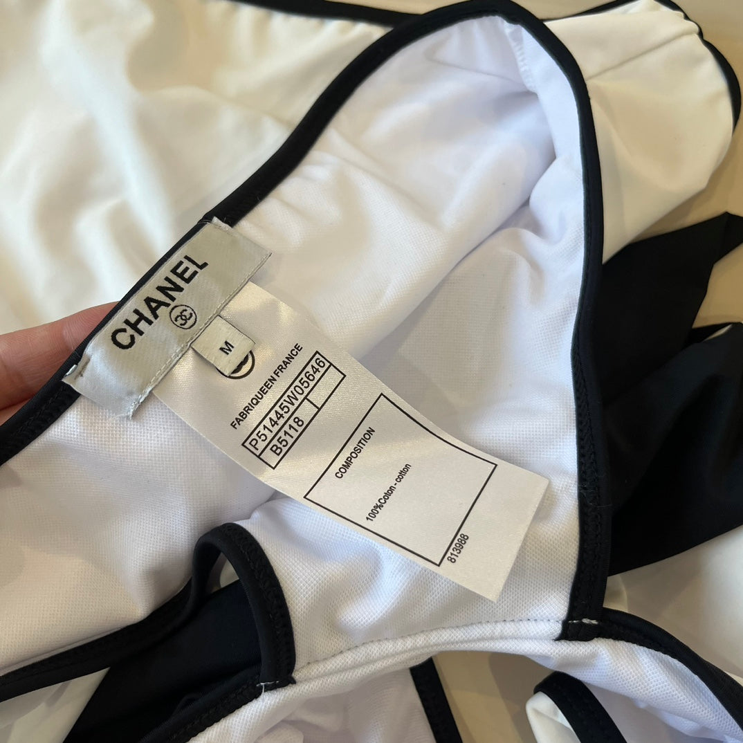 V-neck open waist one-piece swimsuit