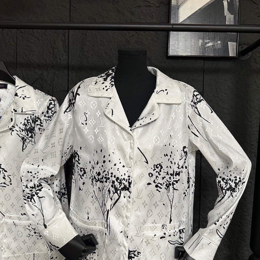 Ink-splashed print home set