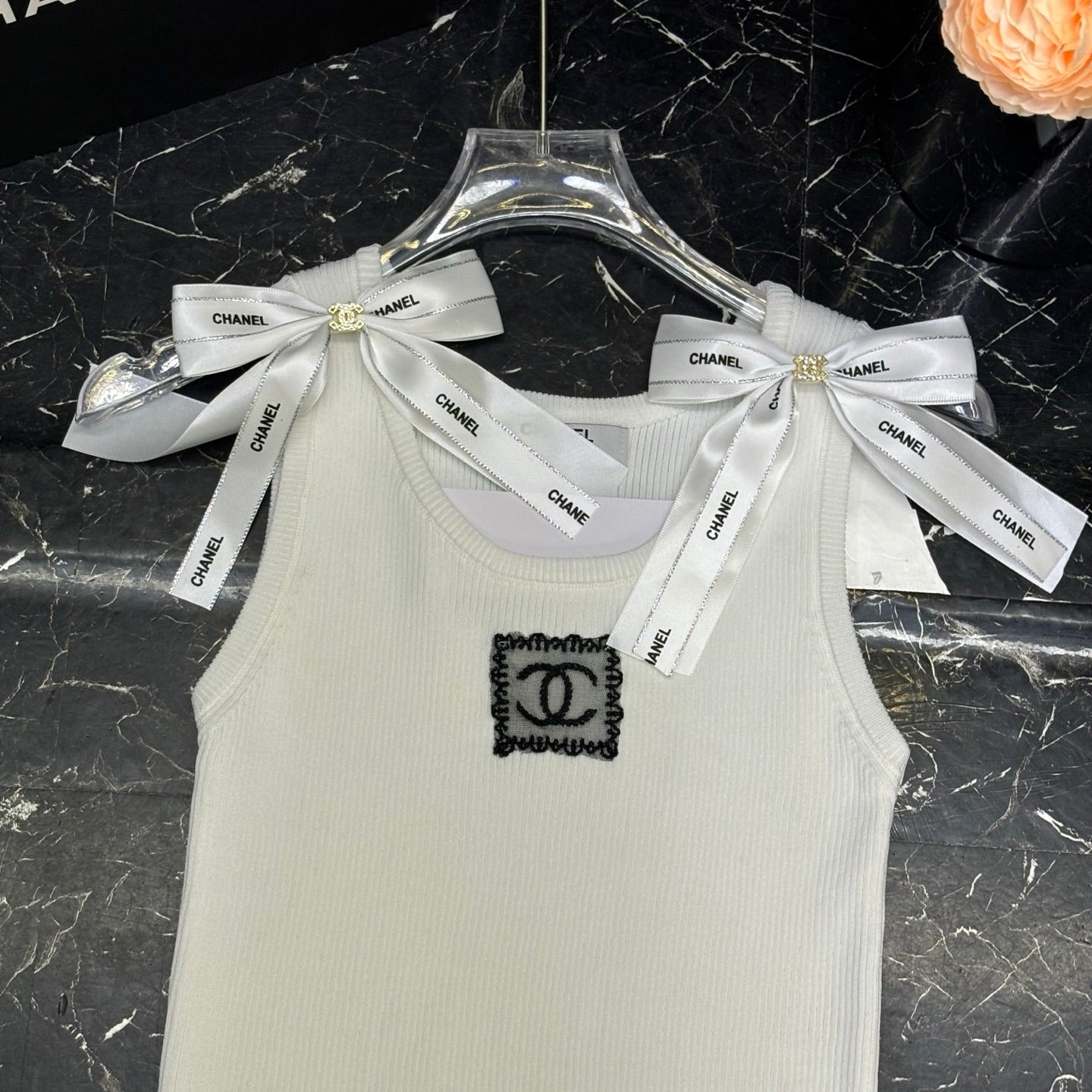 New mesh logo bow knitted vest