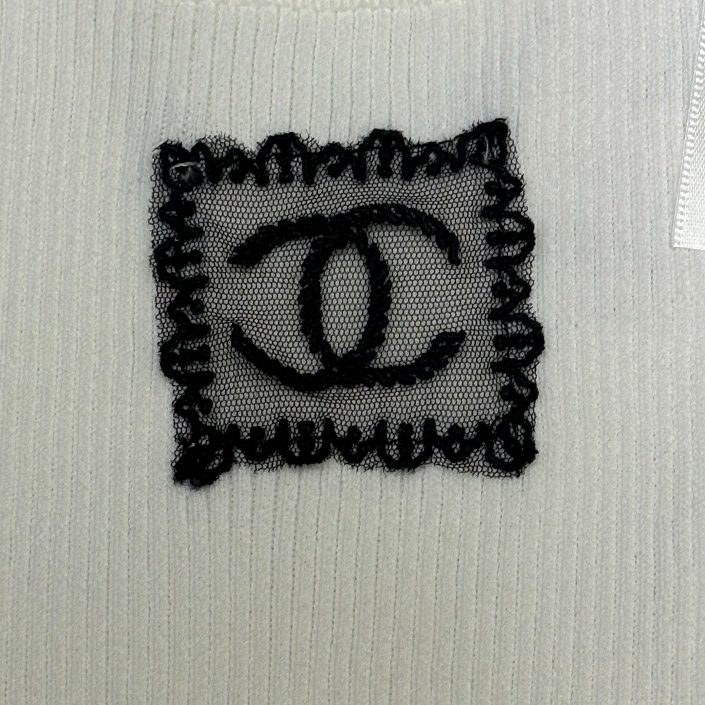 New mesh logo bow knitted vest