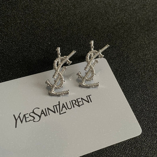 Pendientes de plata de moda de Y