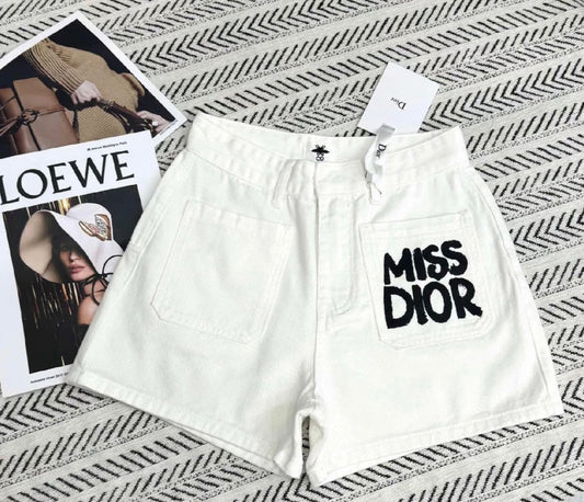 White Denim Double Pocket Print Shorts