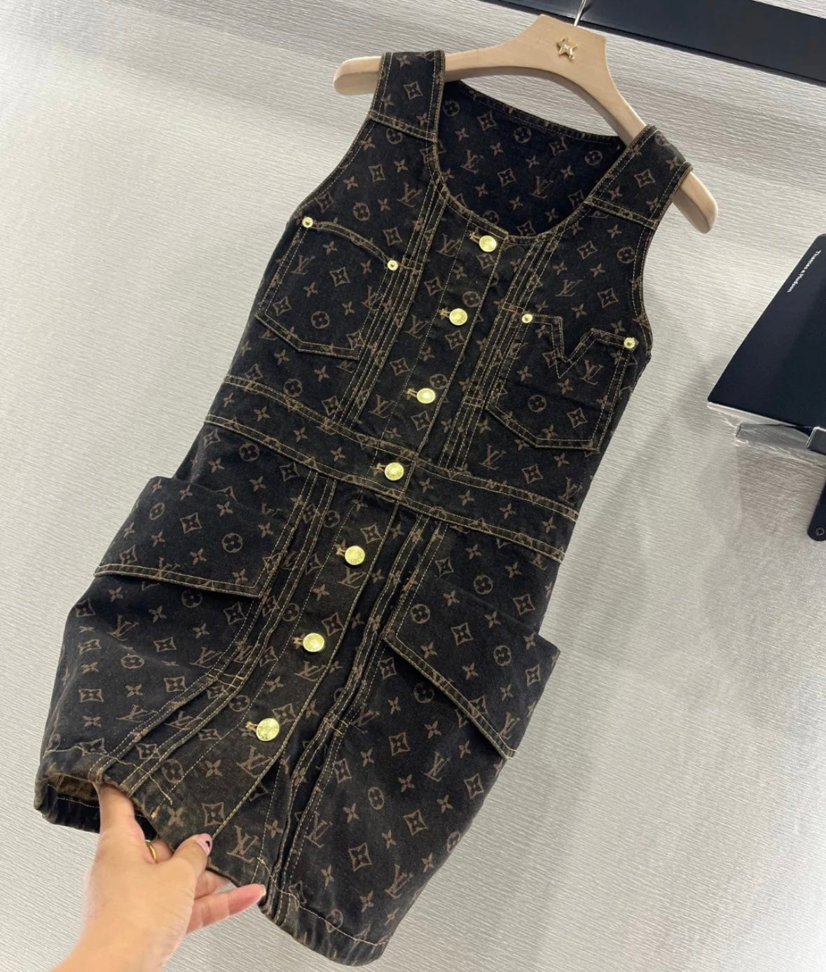 New Sleeveless Black Jacquard Denim Dress